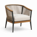 Sillón de metal y madera con cuerda y cojín beige